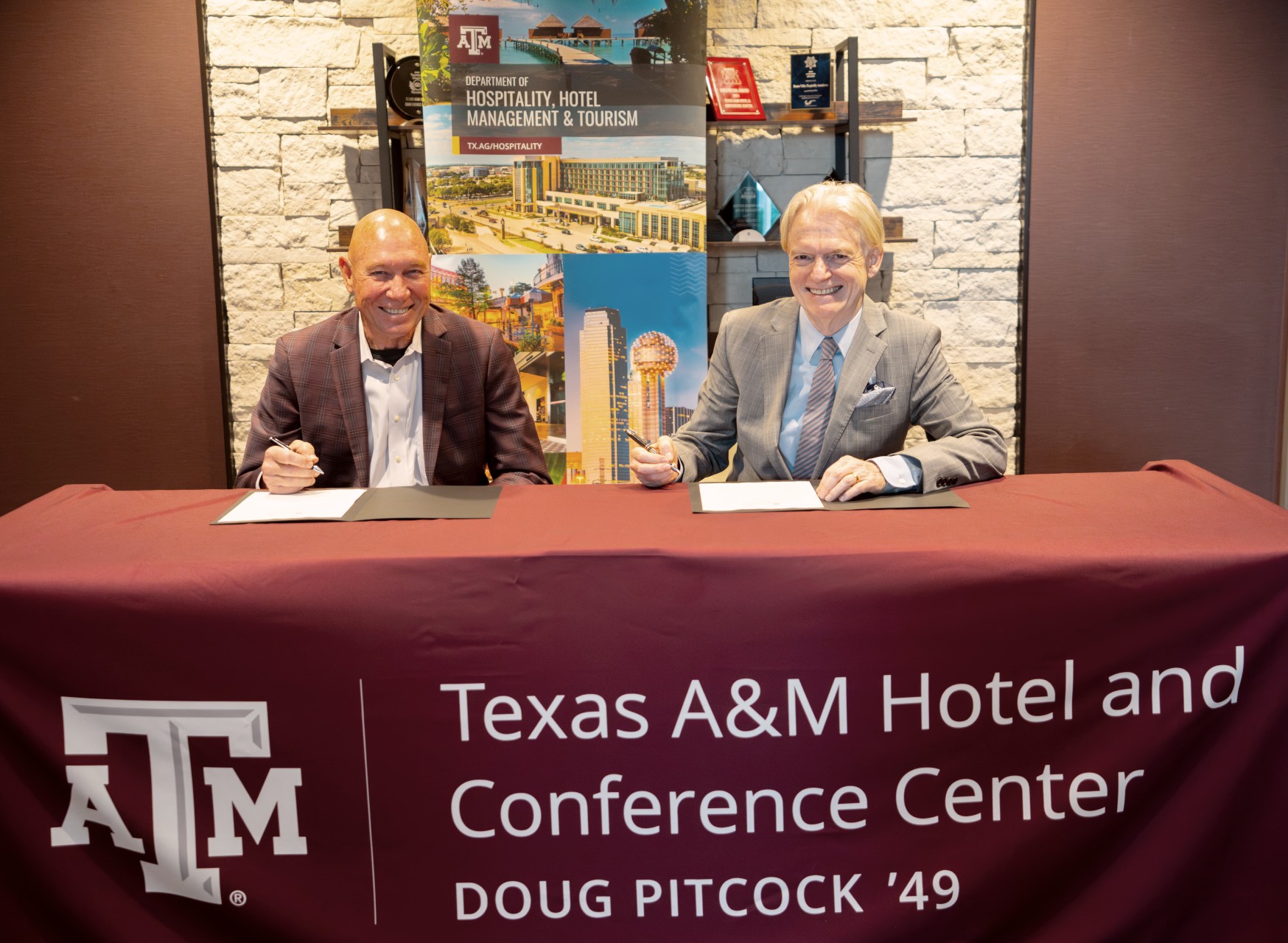 Department of Hospitality, Hotel Management and Tourism signs memorandum of understanding with Texas A&M Hotel and Conference Center