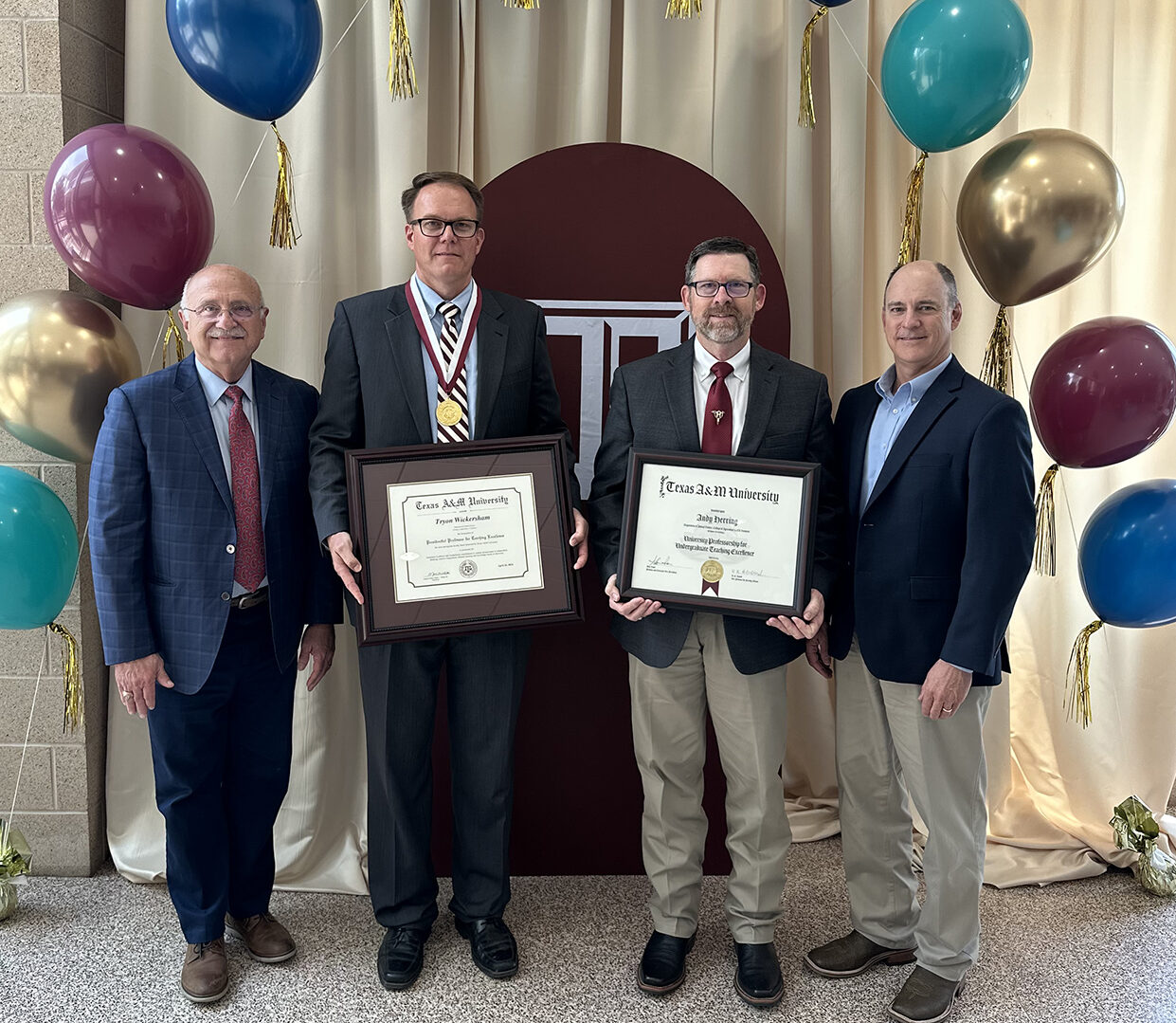 Department of Animal Science faculty recognized for teaching excellence